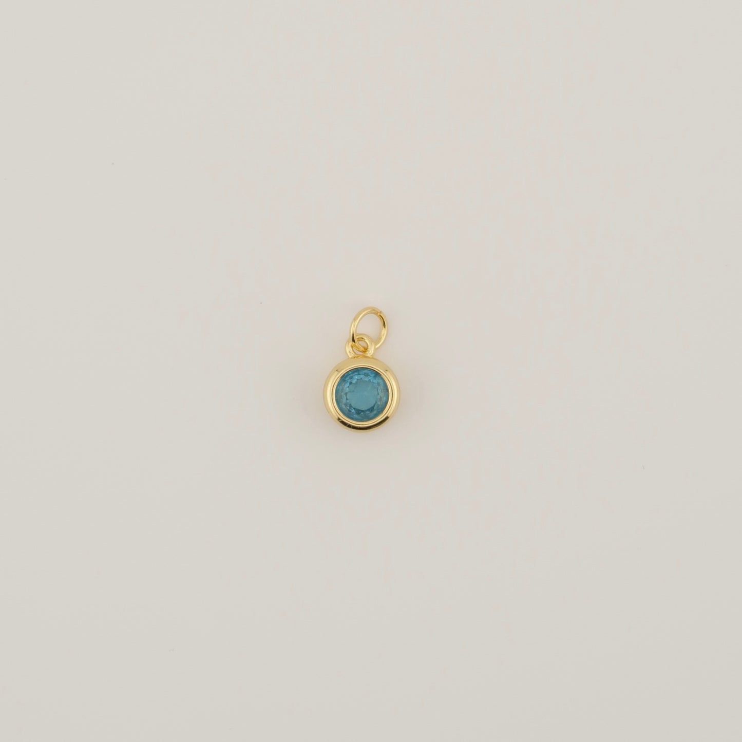 Round Bezel Charm