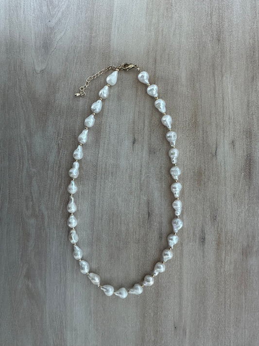 Small Freshwater Pearl Necklace