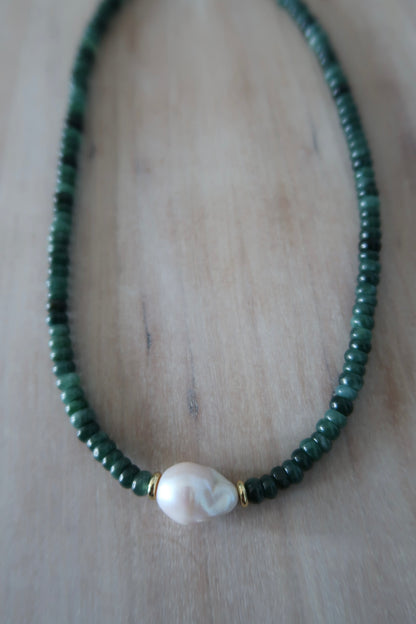 Dainty Pearl Necklace