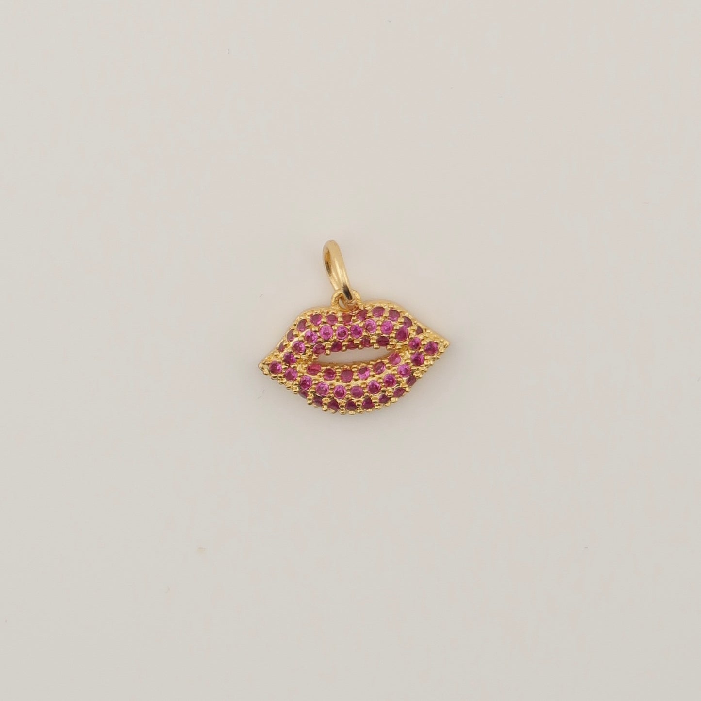 Kiss Kiss Charm