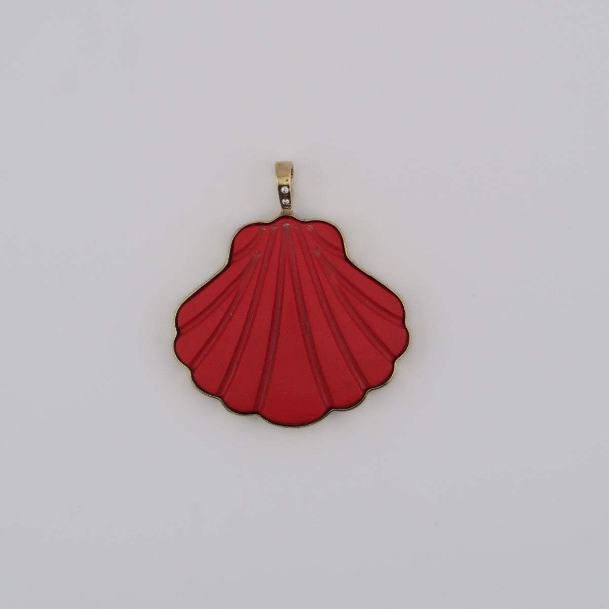 Large Scallop Pendant
