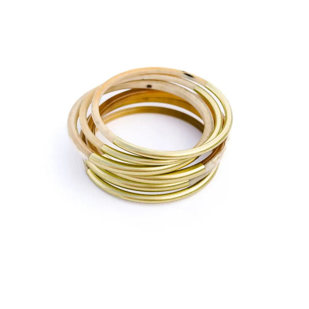 Cream Horn Bangle Set