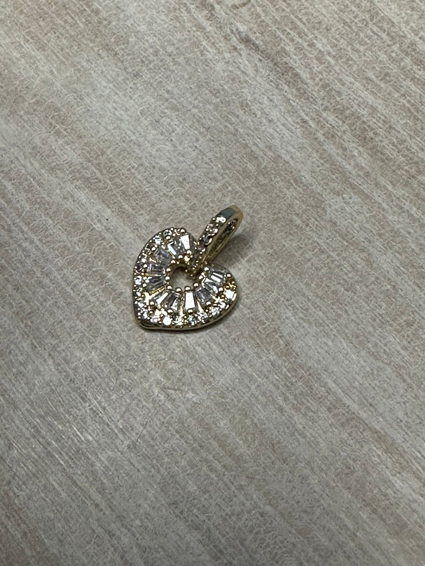 Pavè Heart Charm